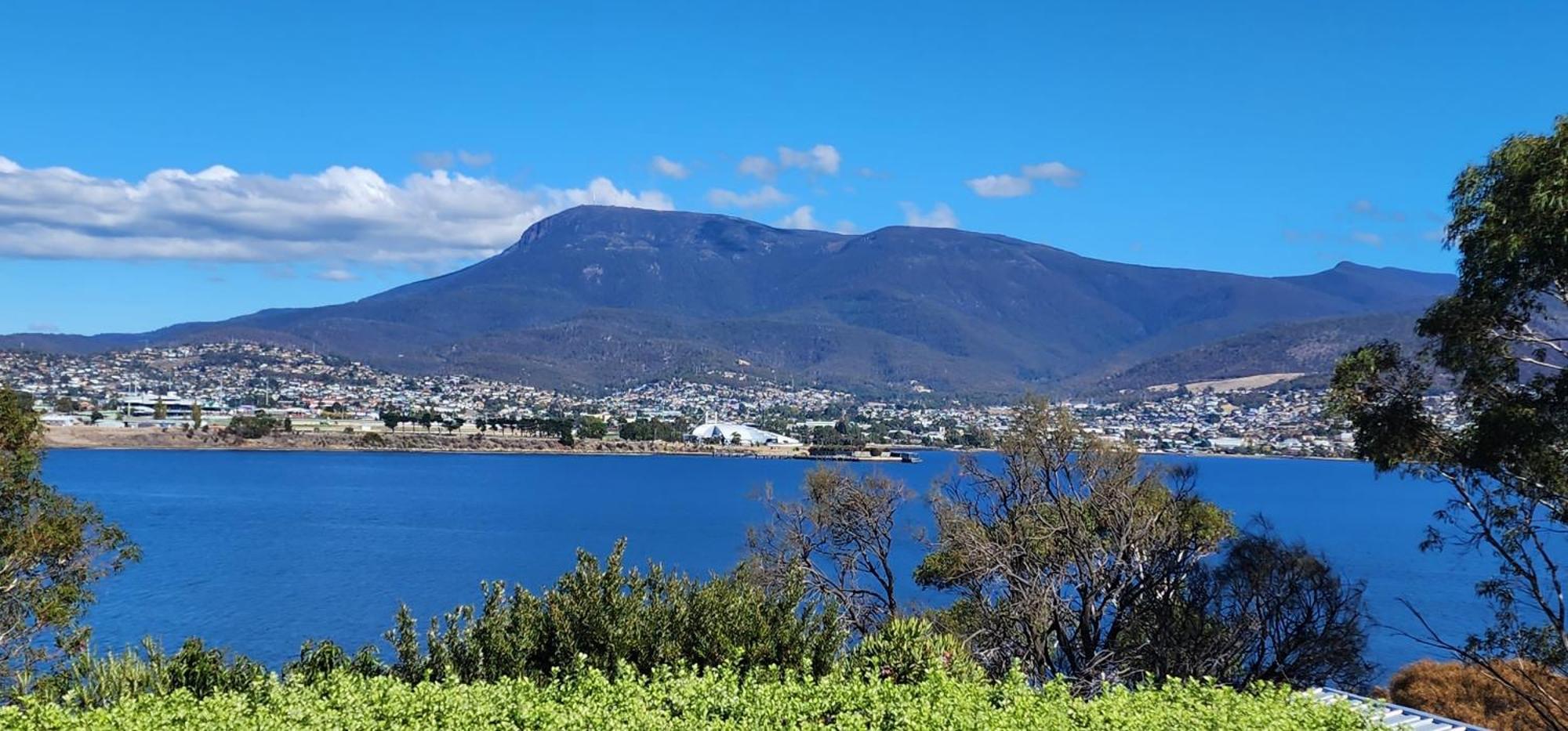 Hobart Waterfront - 2 bedrooms Buitenkant foto